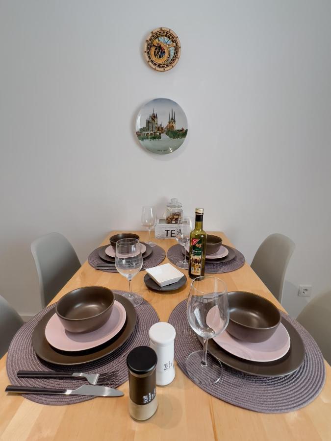Schoene Helle & Gemuetliche Wohnung In Altstadtnaehe Erfurt Camera foto