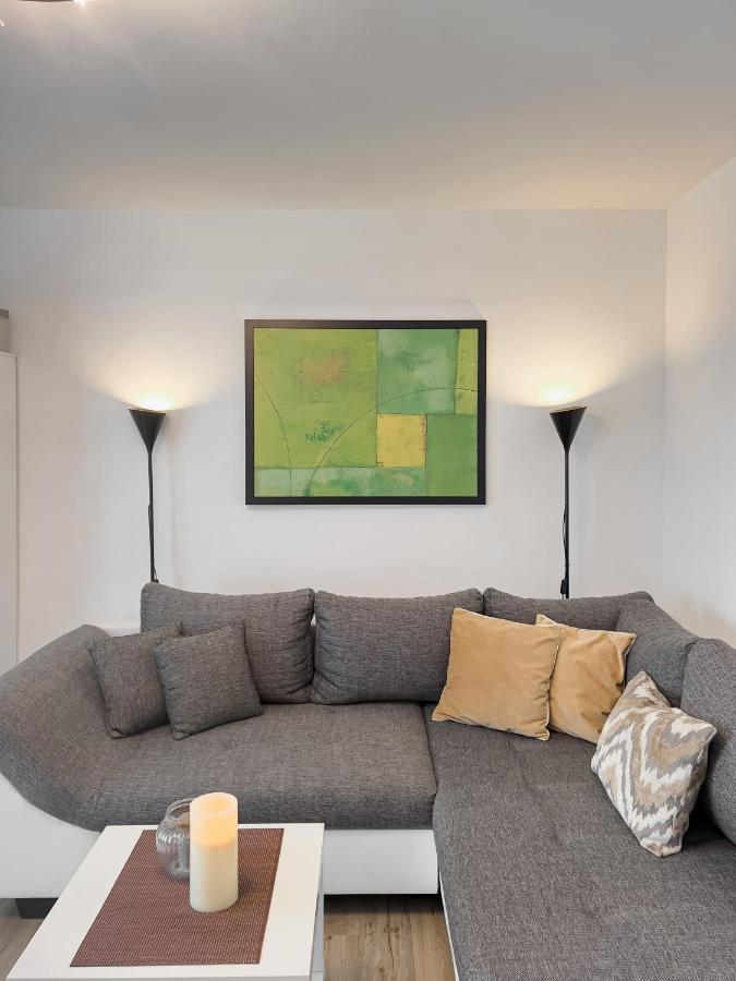 Schoene Helle & Gemuetliche Wohnung In Altstadtnaehe Erfurt Esterno foto